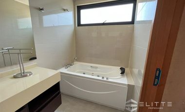 Casa Nueva En Venta 5d/5b La Reserva Chicureo