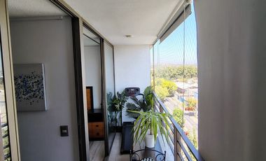 Venta Dpto 1 D / 1B / En Macul con preciosa vista