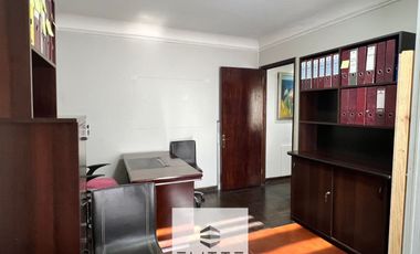 Oficina en arriendo temporal ubicado en Bulnes