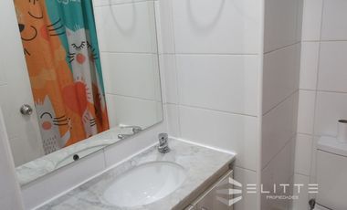 Departamento en venta con estacionamiento y azotea privada Santiago