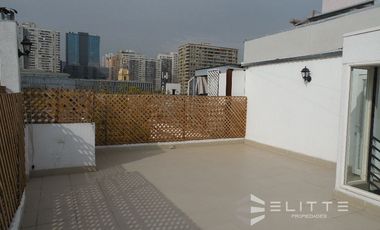 Departamento en venta con estacionamiento y azotea privada Santiago