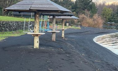 Casa En Venta De 5 Dorm. Camino Lican Ray , Coñaripe