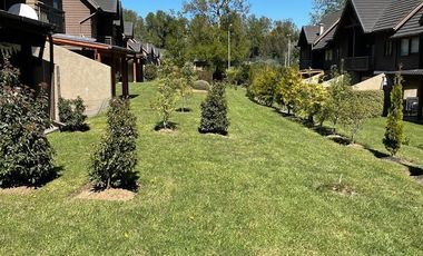 Casa En Venta De 3 Dorm. En Pucón Condominio Alicura