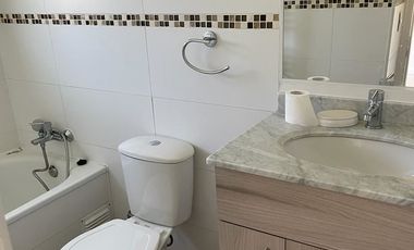 Casa En Venta De 3 Dorm. En Pucón Condominio Alicura