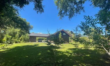 Casa En Venta De 5 Dorm. En Condominio Canto Del Estero