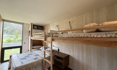 Casa En Venta De 5 Dorm. En Pucón Condominio Canto Del Lago