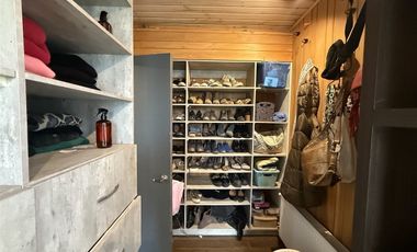 Casa En Venta De 5 Dorm. En Pucón Condominio Canto Del Lago