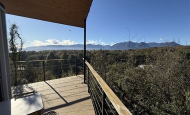 Venta De Casa Sobre Viña En Parcela Vista Al Lago + 3 Ca