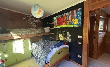 Venta De Casa Sobre Viña En Parcela Vista Al Lago + 3 Ca