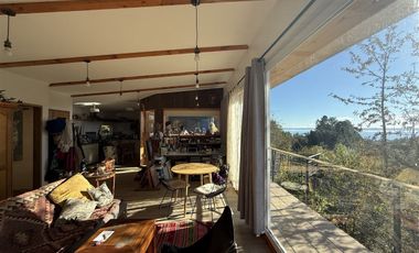 Venta De Casa Sobre Viña En Parcela Vista Al Lago + 3 Ca