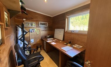 Venta De Casa Sobre Viña En Parcela Vista Al Lago + 3 Ca