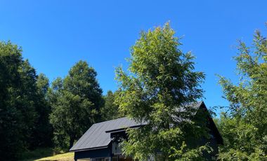 Casa En Venta De 4 Dorm. En Pucón Sector Candelaria