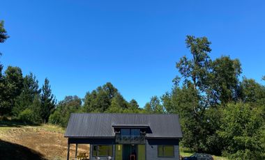 Casa En Venta De 4 Dorm. En Pucón Sector Candelaria