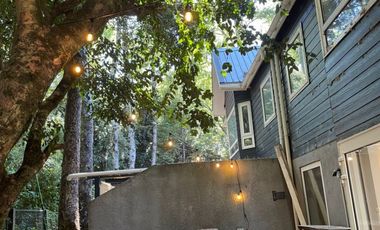 Casa en arriendo c/ estacionamiento en Camino al Volcán