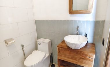 apartment baru dan besar di puri gading,fully furnish,dkt pantai,gwk