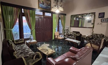 RUMAH BISA BUAT USAHA STRATEGIS MURAH DIMAGUWOHARJO DEPOK SLEMAN YOGYA