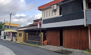 RUMAH BISA BUAT USAHA STRATEGIS MURAH DIMAGUWOHARJO DEPOK SLEMAN YOGYA