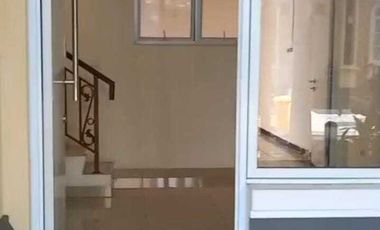 Disewakan Rumah Siap Huni Di Cluster Jakarta Garden City Cakung Jakart