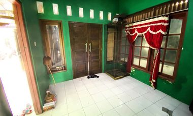 Rumah murah lahan luas 247 m2 di wirun dekat semanggi