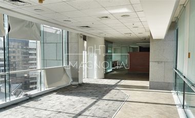 Oficina en Arriendo en A pasos del Metro Los Leones