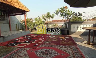 Di Jual Cepat Rumah 2 Lantai klasik Cilangkap Tapos Depok