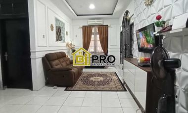 Di Jual Cepat Rumah 2 Lantai klasik Cilangkap Tapos Depok