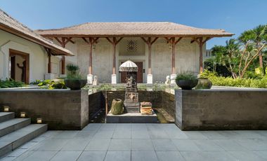 Villa Mewah Eksklusif dengan Lahan Luas di Kaba Kaba Canggu Bali