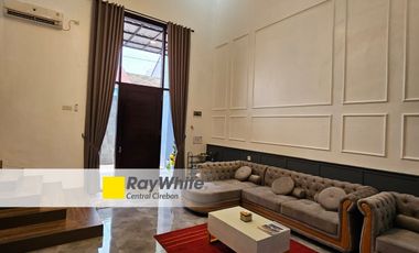 Rumah Mewah 2 Lantai Siap Huni Fully Furnished di Pusat Cirebon Kota