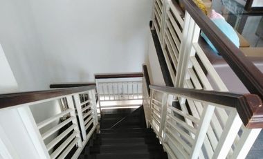 Rumah mewah di perumahan cluster Jayengan Serengan solo kota