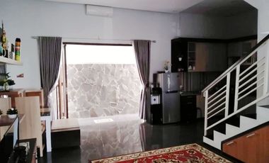 Rumah mewah di perumahan cluster Jayengan Serengan solo kota