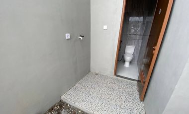 rumah modern minimalis murah dekat semanggi pasar Kliwon