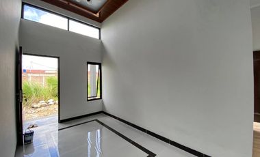 rumah modern minimalis murah dekat semanggi pasar Kliwon