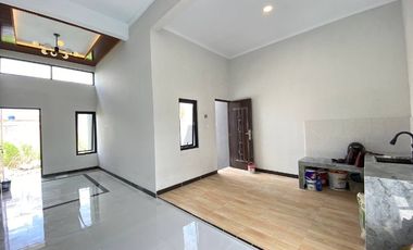 rumah modern minimalis murah dekat semanggi pasar Kliwon