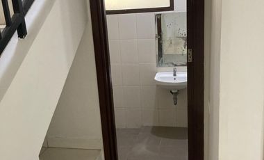 DI SEWA RUMAH LOKASI BSD