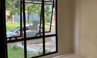 DI SEWA RUMAH LOKASI BSD