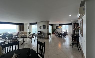 PENTHOUSE VISTA AL MAR
