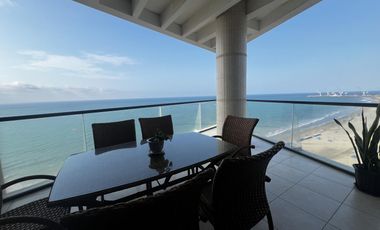 PENTHOUSE VISTA AL MAR