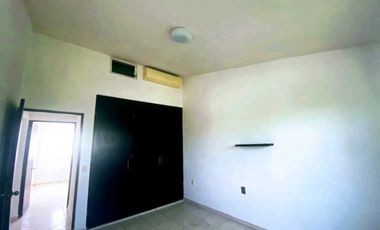 VENTA DE CASA EN FRACCIONAMIENTO LAS FINCAS JIUTEPEC