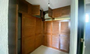 VENTA DE CASA EN FRACCIONAMIENTO LAS FINCAS JIUTEPEC