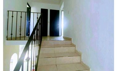 VENTA DE CASA EN FRACCIONAMIENTO LAS FINCAS JIUTEPEC