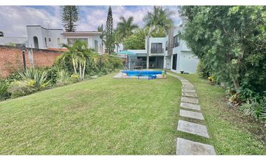 Casa en venta en Jiutepec Las Fincas