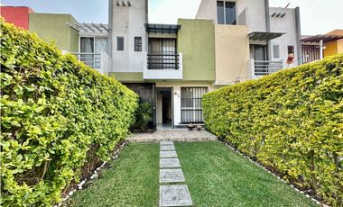 Casa en Temixco doble seguridad y cerca de UVM