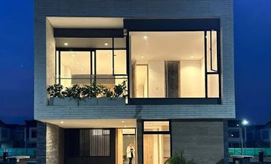 VENTA de CASAS en RIONEGRO