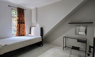 Townhouse Lippo Karawaci Full Furnish di lantai 1