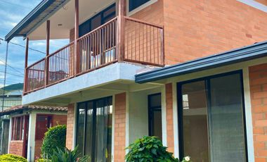 CASA CAMPESTRE EN VENTA EN CHINCHINA/ CALDAS