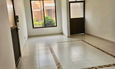 CASA CAMPESTRE EN VENTA EN CHINCHINA/ CALDAS