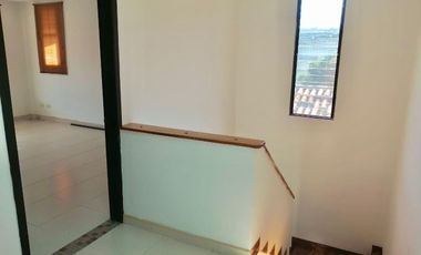 CASA CAMPESTRE EN VENTA EN CHINCHINA/ CALDAS