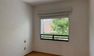 Renta casa Bosque real