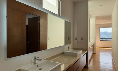 Renta casa Bosque real