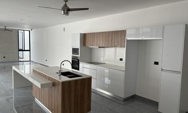 CASA EN VENTA DE UNA PLANTA EN PRIVADA FIORA, CONKAL, ENTREGA INMEDIATA.